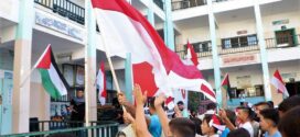 Bersama Lazismu, Warga dan Anak-anak Palestina Turut Merayakan Hari Kemerdekaan Republik Indonesia ke-76