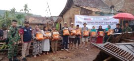 Bondowoso Diterjang Angin Puting Beliung, LAZISMU Bersama Alfamart Gerak Cepat Kirimkan Paket Bantuan Sembako
